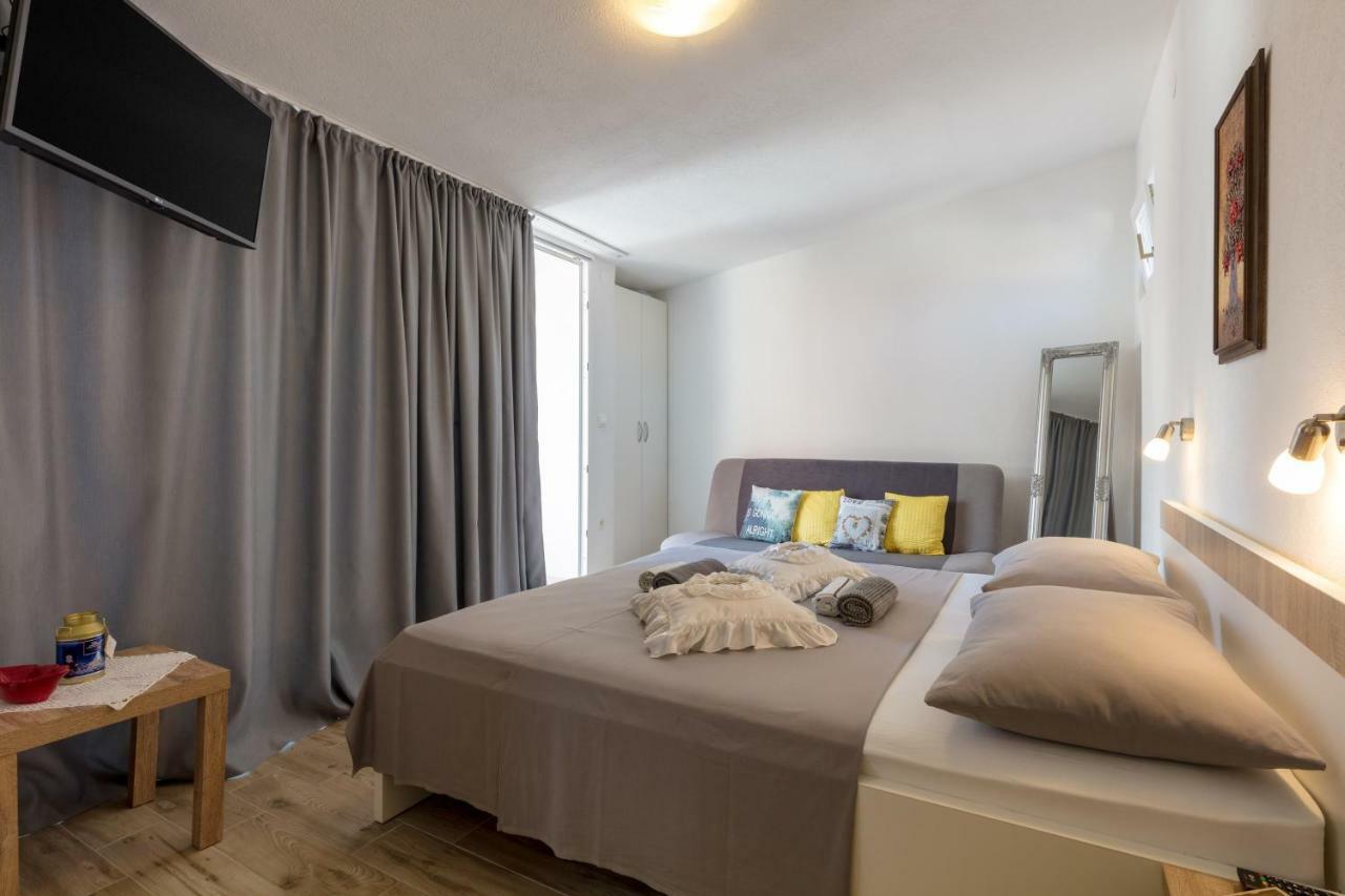 Holiday Home Vesna Baska Voda Exterior photo