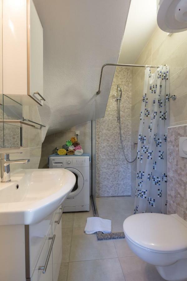 Holiday Home Vesna Baska Voda Exterior photo